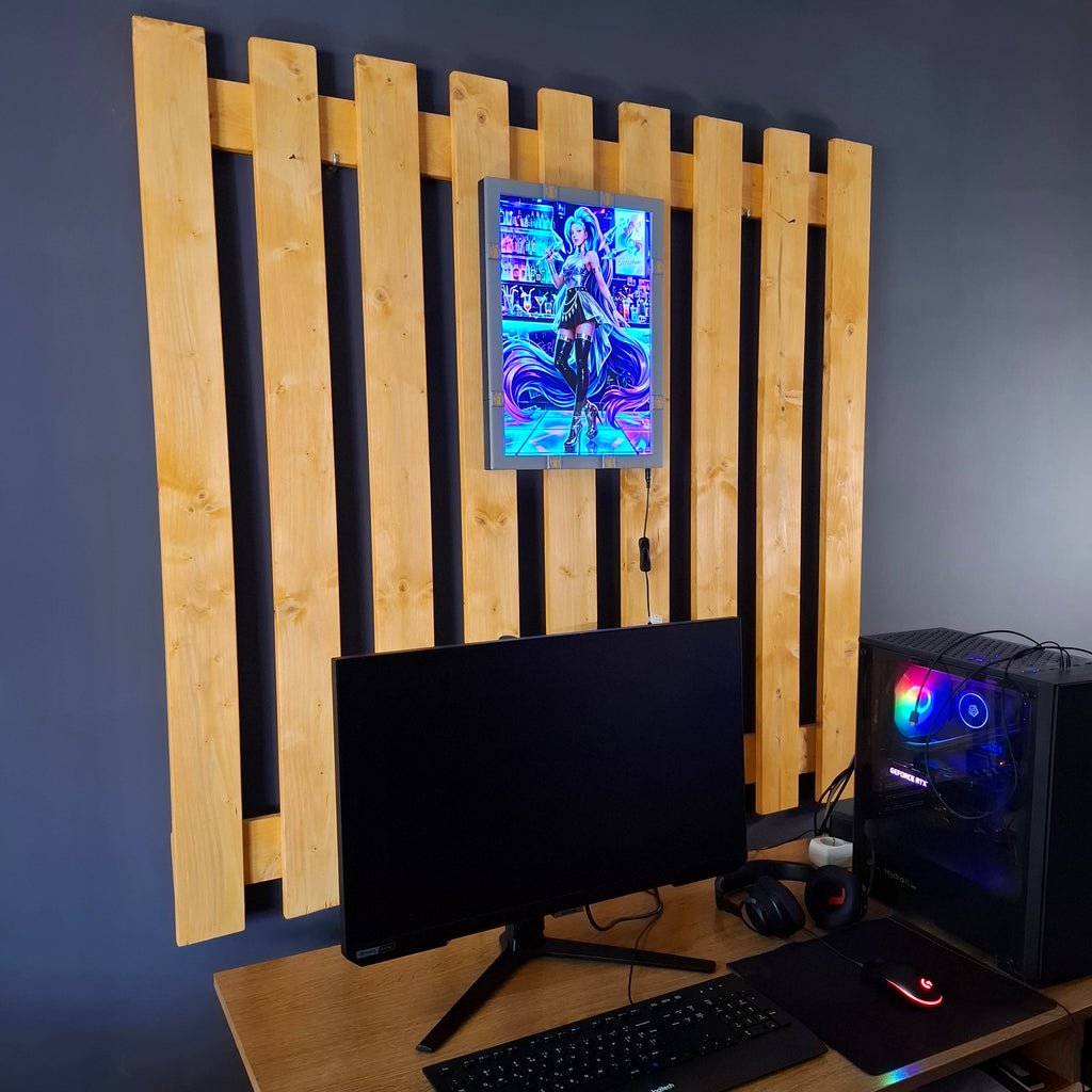 Piltover A3 lightbox + KDA ALL OUT Seraphine Poster